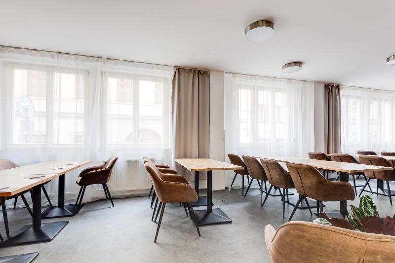 Andante Hotel image