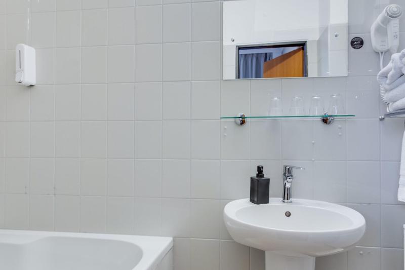 Andante Hotel image