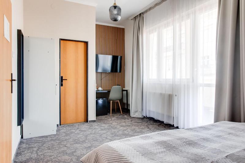 Andante Hotel image
