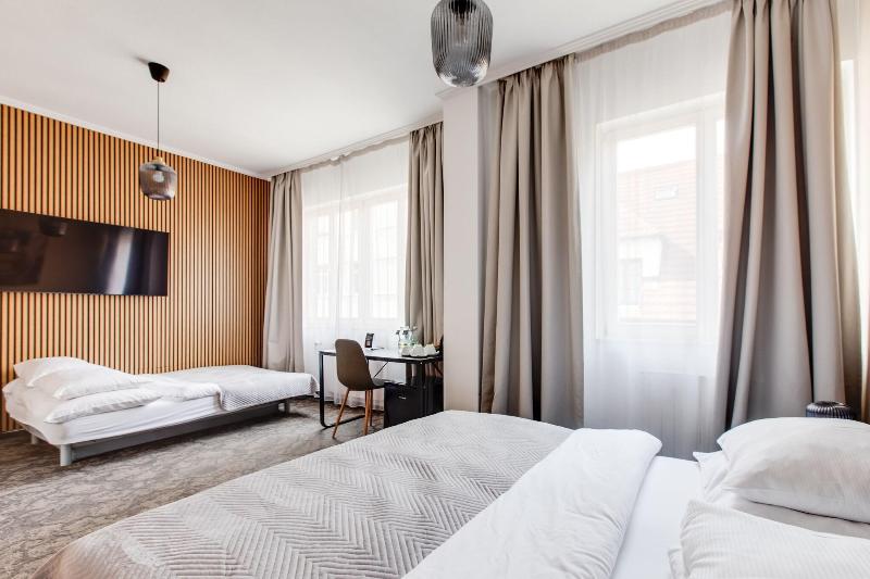 Andante Hotel image