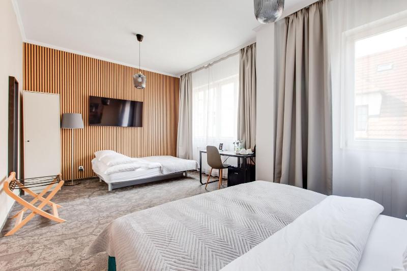 Andante Hotel image
