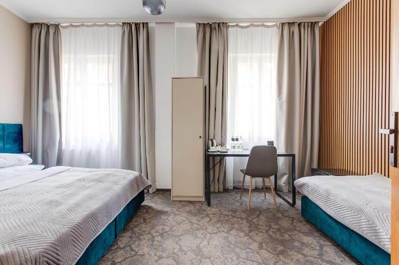 Andante Hotel image