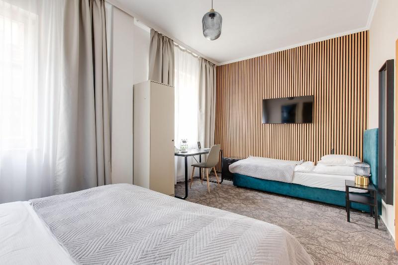 Andante Hotel image