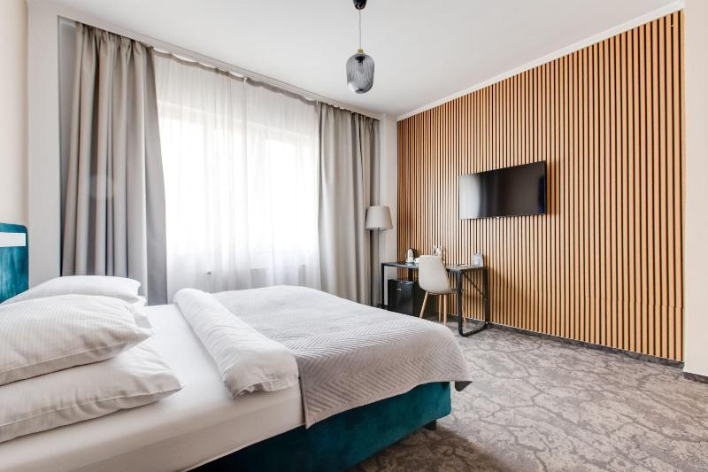 Andante Hotel image