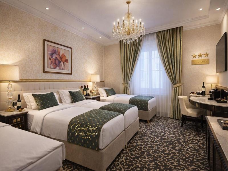 Hotel Grand image
