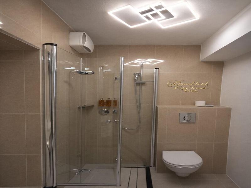 Hotel Grand image