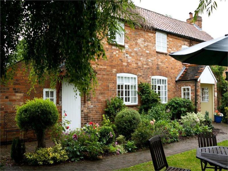 The Cottage Hotel image