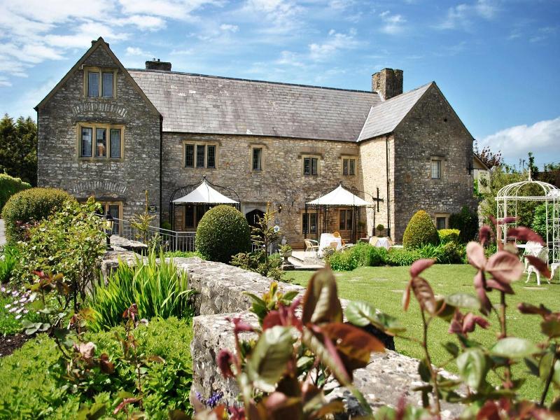 The Great House Hotel & Restaurant image