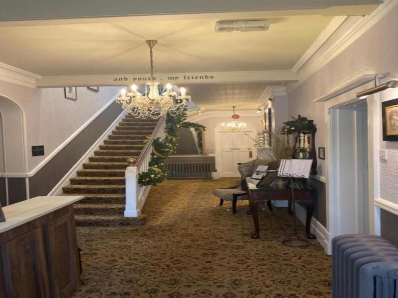 Langtry Manor Hotel image