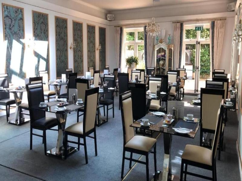 Langtry Manor Hotel image