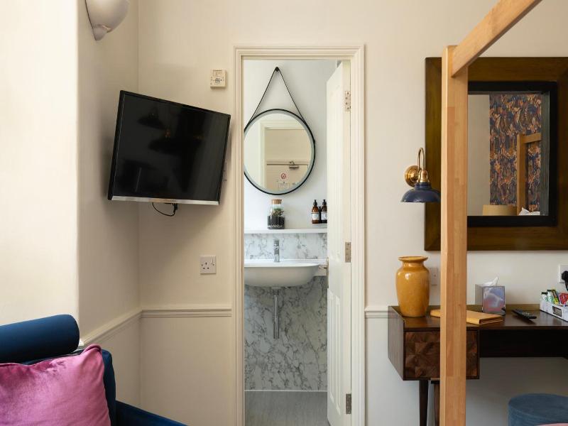 Harington's Hotel image