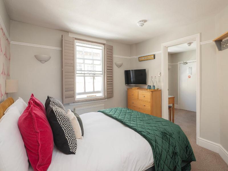 Harington's Hotel image
