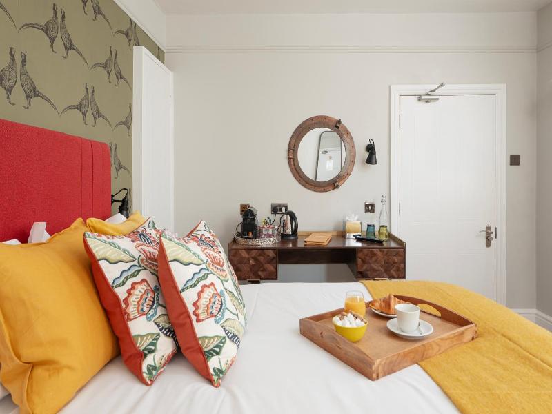 Harington's Hotel image