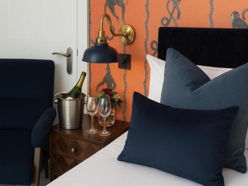 Harington's Hotel image