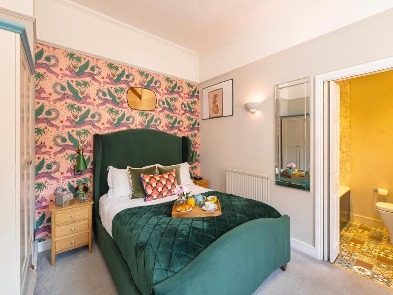 Harington's Hotel image