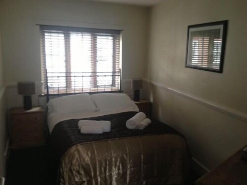The Nags Head image