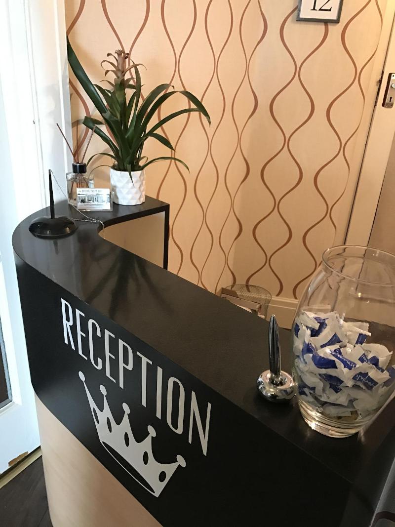Queens Plaza Hotel image