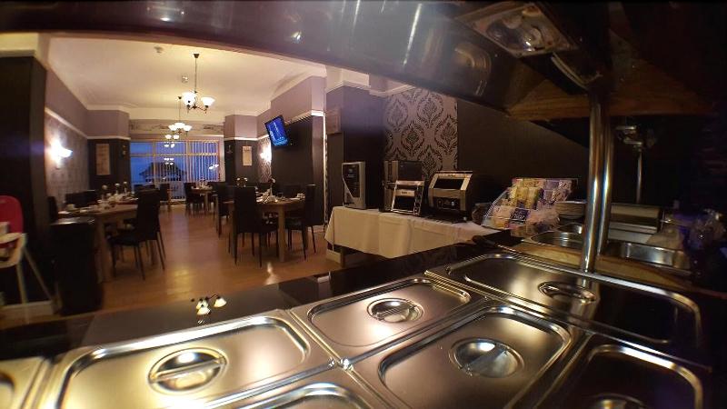 Queens Plaza Hotel image