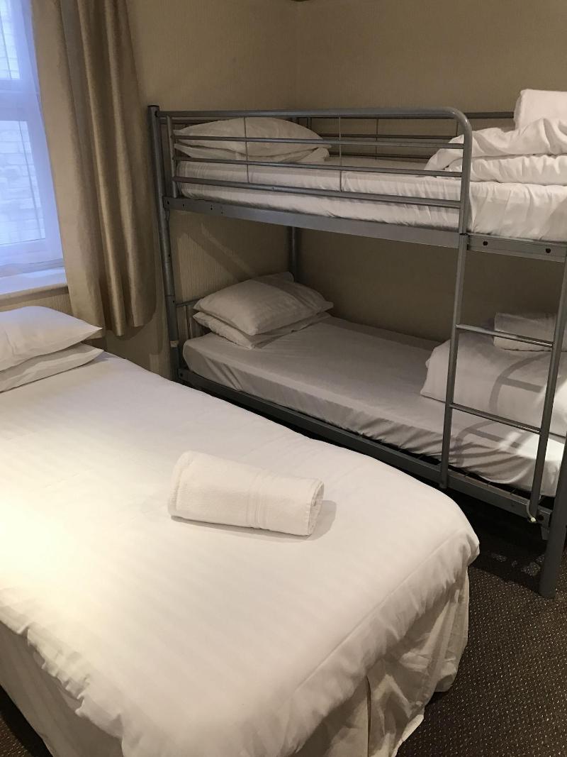 Queens Plaza Hotel image