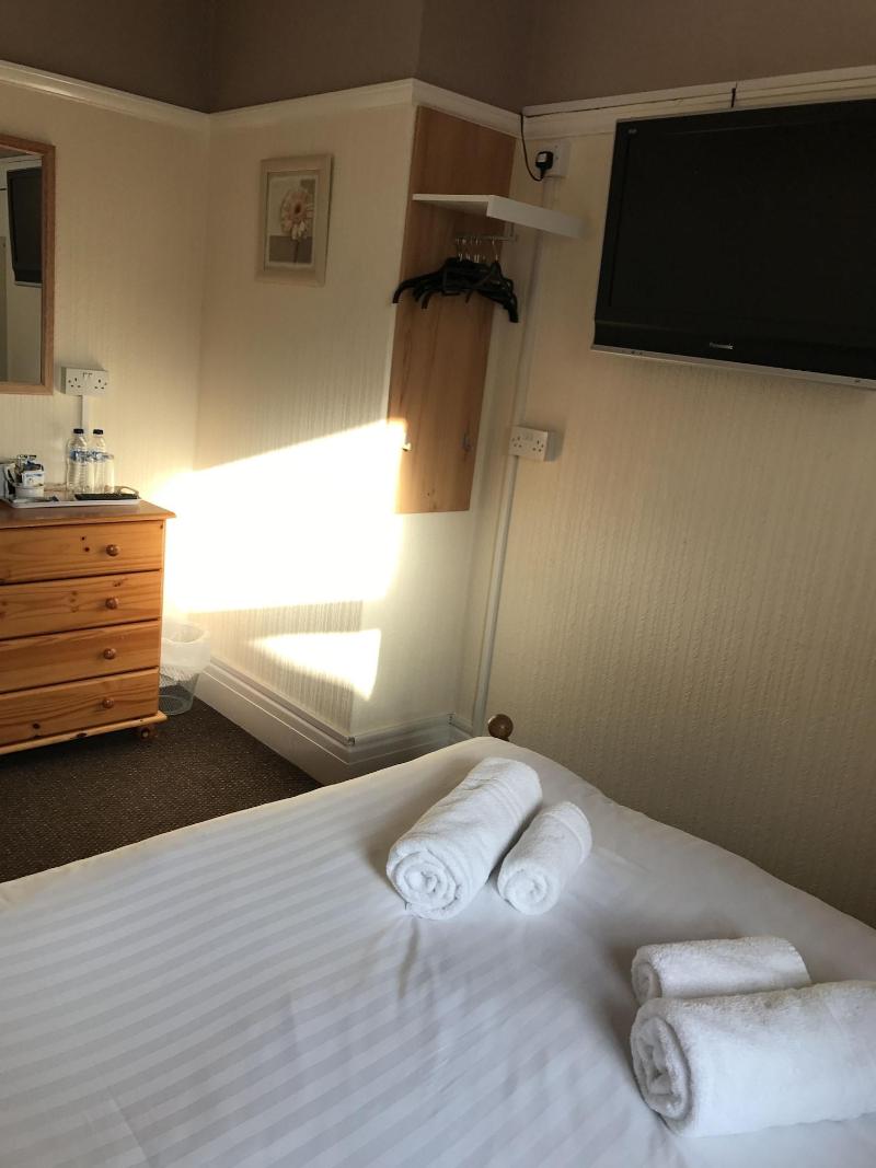 Queens Plaza Hotel image