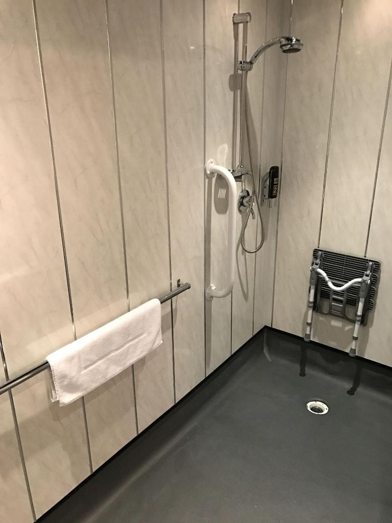 Queens Plaza Hotel image