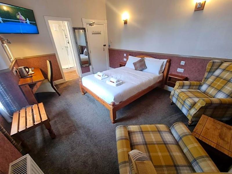Roy Bridge Hotel image
