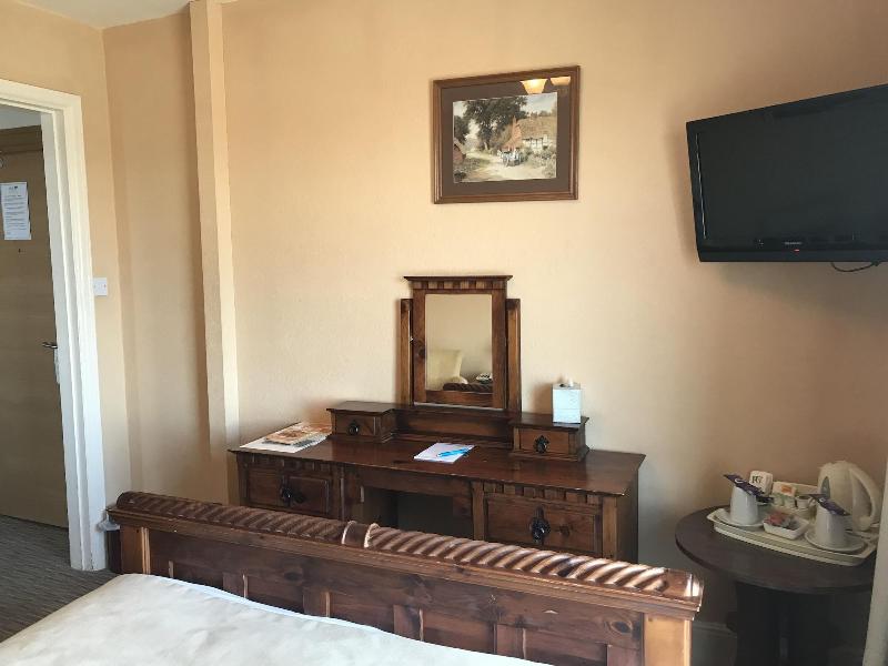 Pier Hotel image