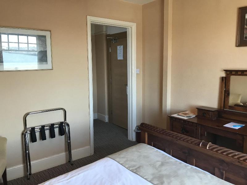Pier Hotel image
