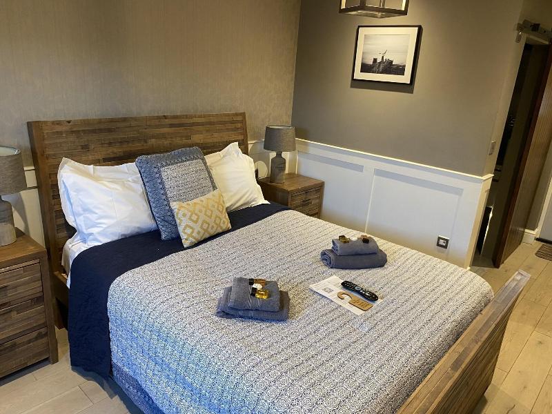 The Tower Arms Hotel image