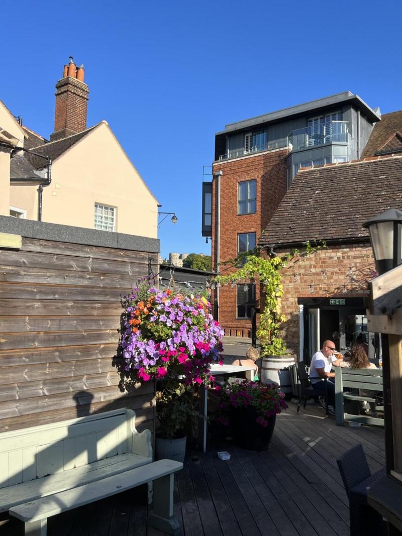 The George Inn image