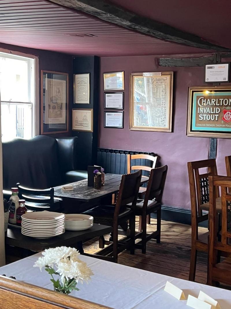 The George Inn image