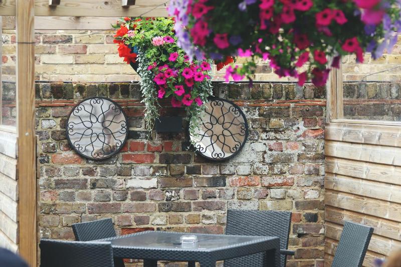 The George Inn image