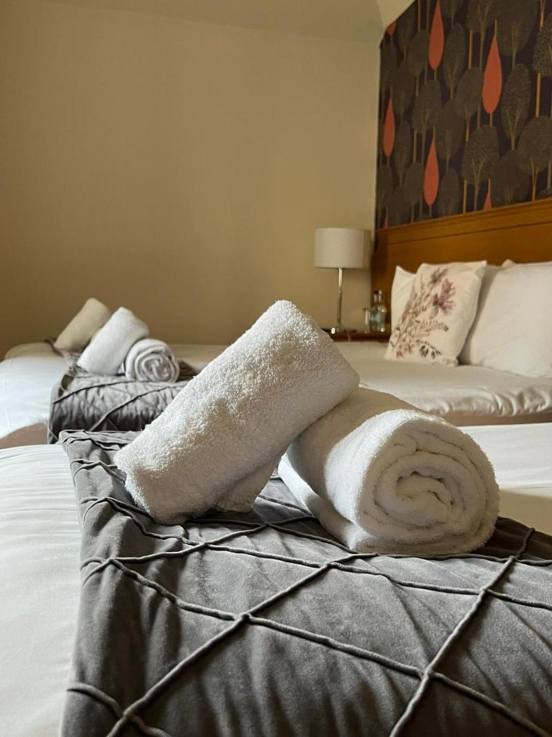 The George Inn image