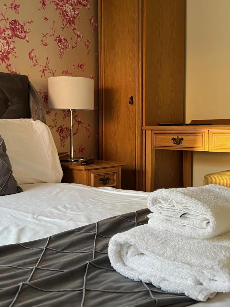 The George Inn image