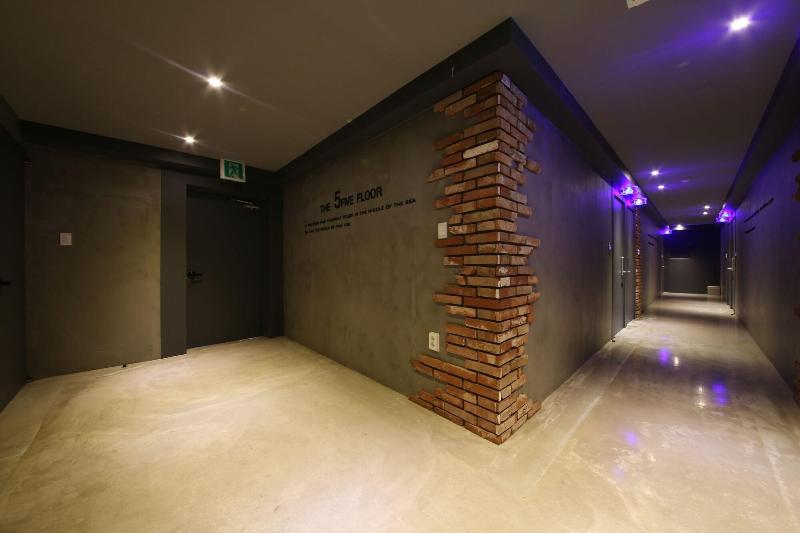 Winner Hotel image