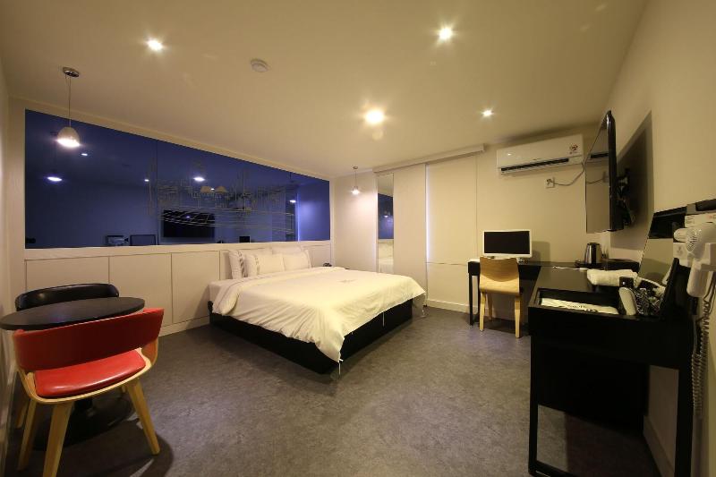 Winner Hotel image