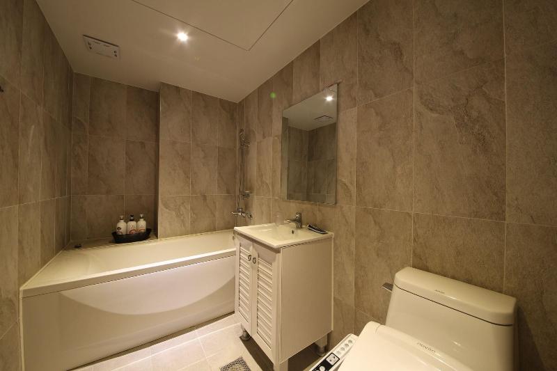 Winner Hotel image