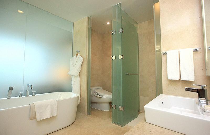 High1 Grand Hotel Convention Tower (Convention Hot image