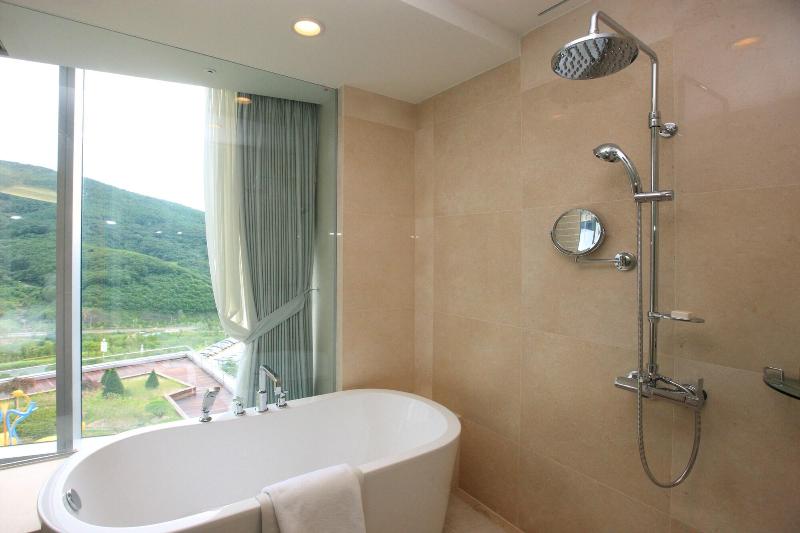 High1 Grand Hotel Convention Tower (Convention Hot image