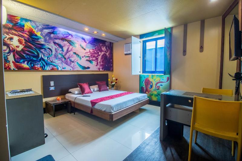 Hotel Dreamworld Las Pinas image