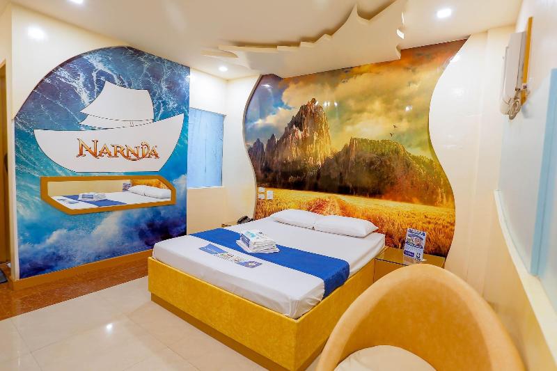 Hotel Dreamworld Las Pinas image