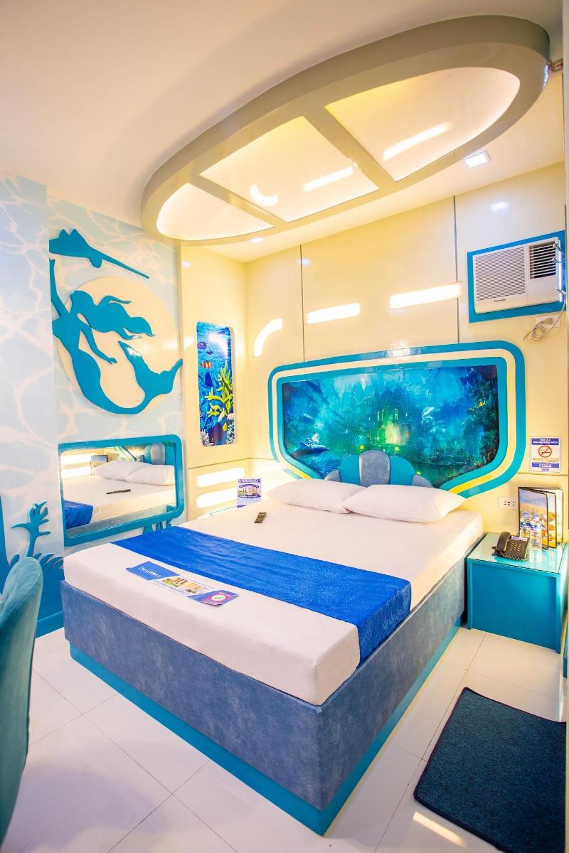 Hotel Dreamworld Las Pinas image