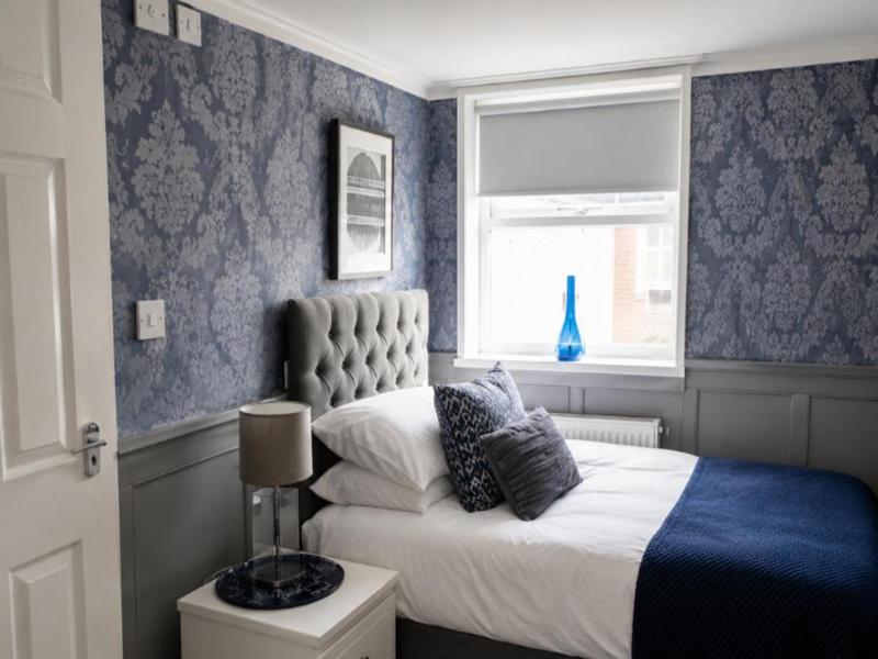 Clifton Guest House image