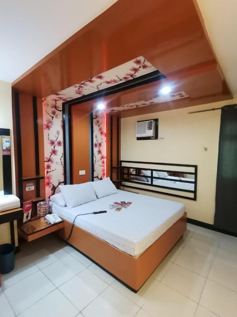 Hotel Sogo Alabang South Road image