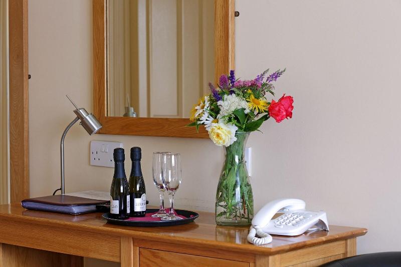 The Masons Arms image