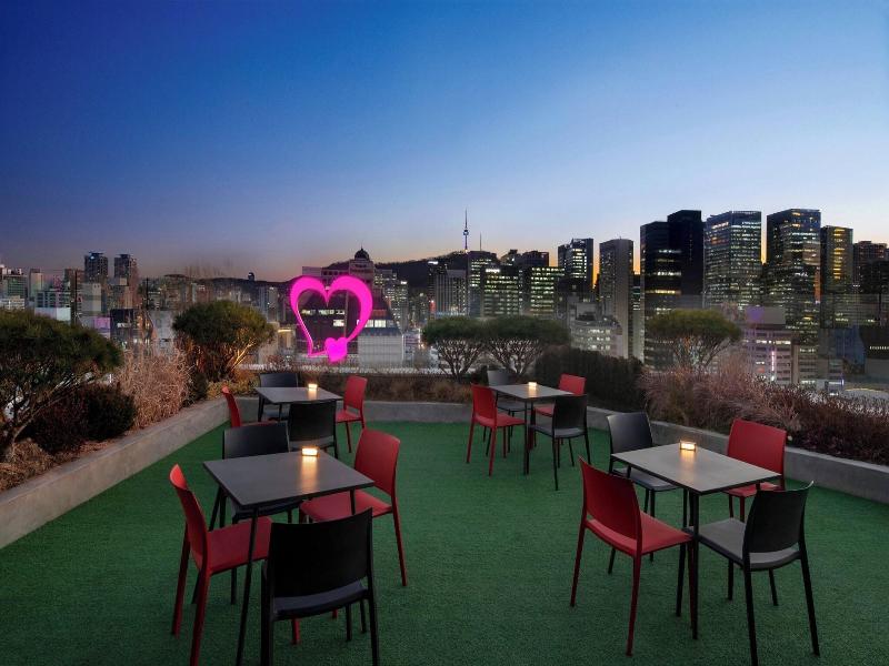 Moxy By Marriott Seoul Insadong image