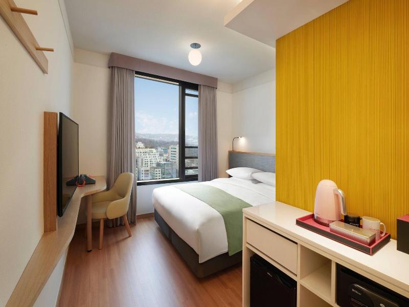 Moxy By Marriott Seoul Insadong image