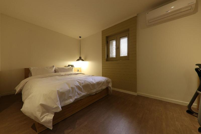 Hotel Yaja West Gate image