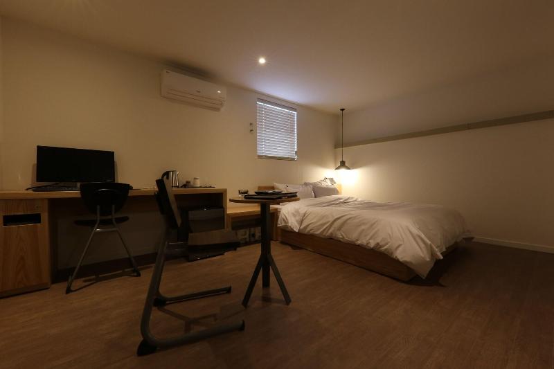 Hotel Yaja West Gate image