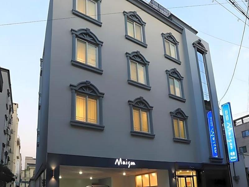 Maison Mini Hotel image